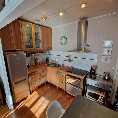 Spacieux Duplex A 6 Pers Comfort Villeurbanne